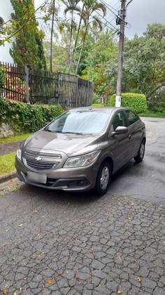 CHEVROLET ONIX 1.0 MPFI LT 8V FLEX 4P MANUAL